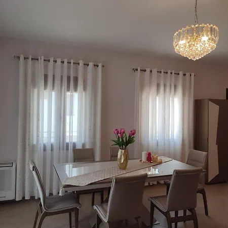 Bellerose Apartment